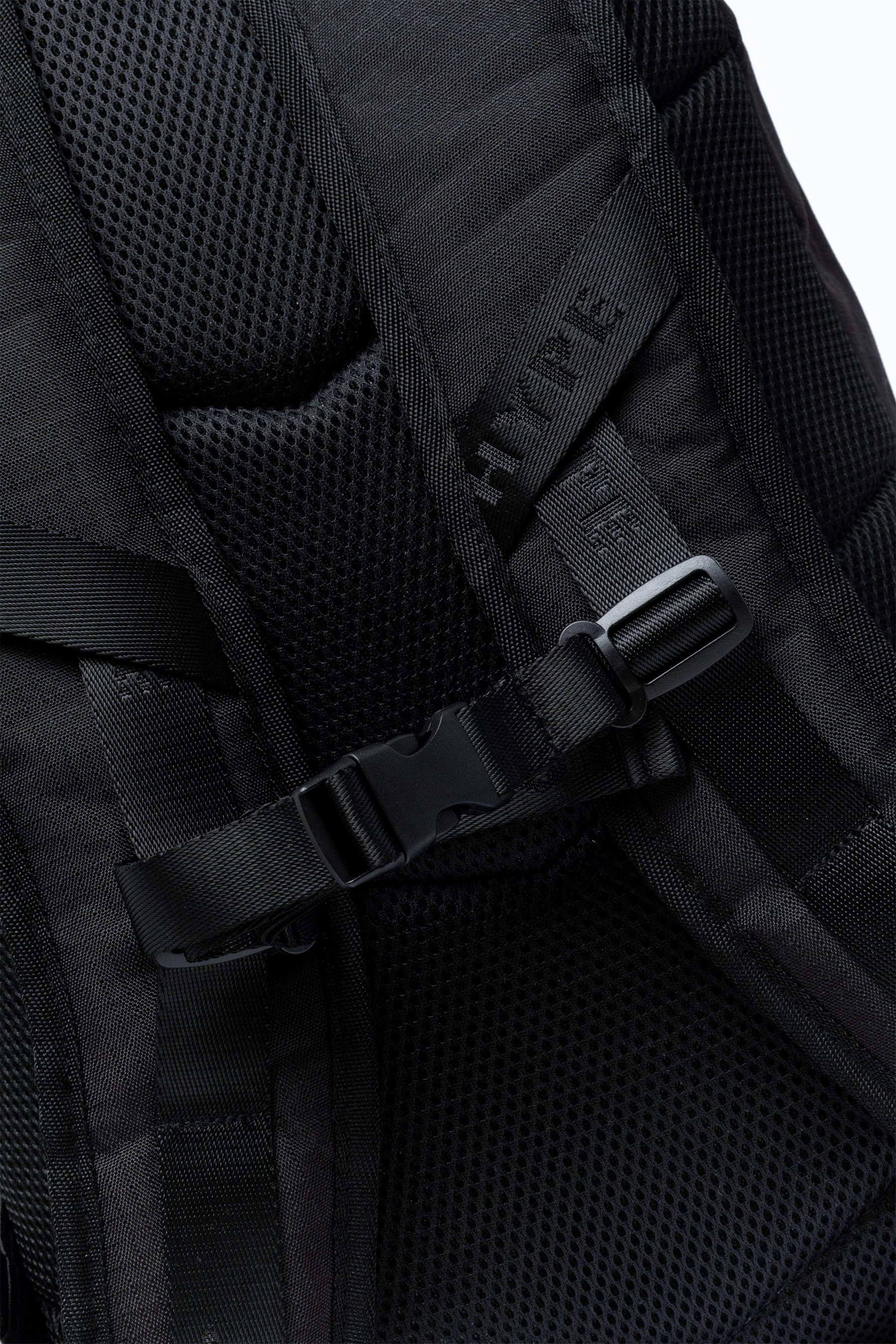 Hype Unisex Black Maxi Backpack - Image 11