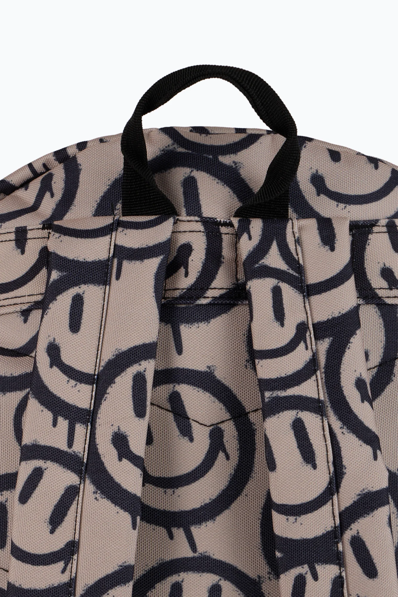 Hype Unisex Sand Drip Smiley Backpack - Image 7